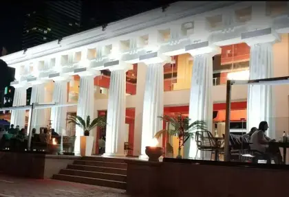 რესტორანი VERANDA ACROPOLIS - ბათუმი