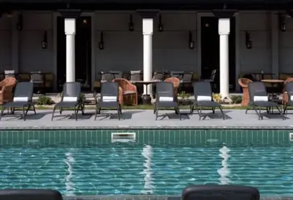 ESQUISSE BOUTIQUE HOTEL - თელავი