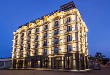 BEST WESTERN HOTEL - ბათუმი